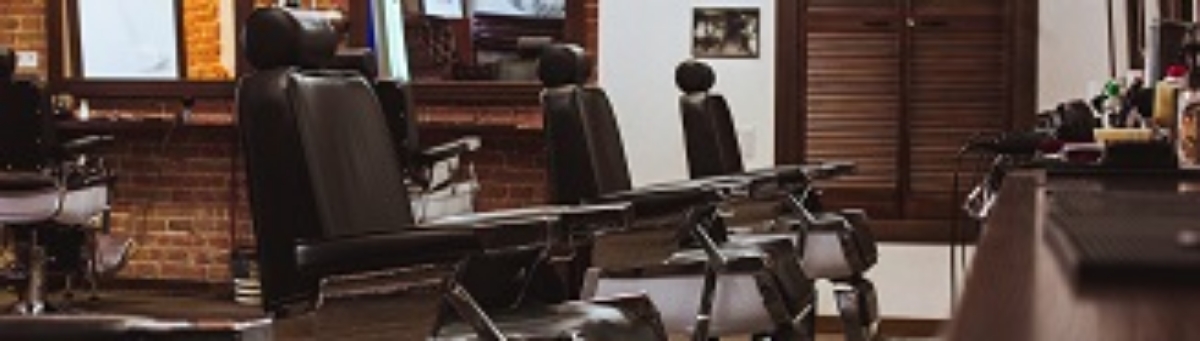 Iata cum sa alegi cel mai potrivit scaun de frizerie: 5 detalii esentiale!